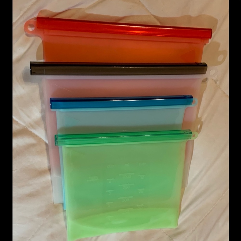 Environmentally conscious, Silicone Storage Bags.